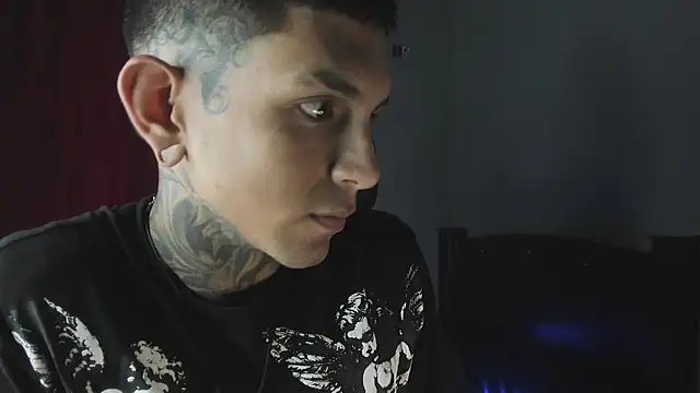 Travistanner 28 online show from 03/06/26, 10:39