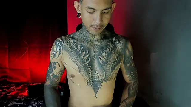 Travistanner 28 online show from 04/07/26, 06:25