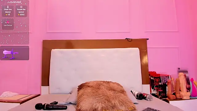 alysonJackson online show from 11/04/25, 07:35