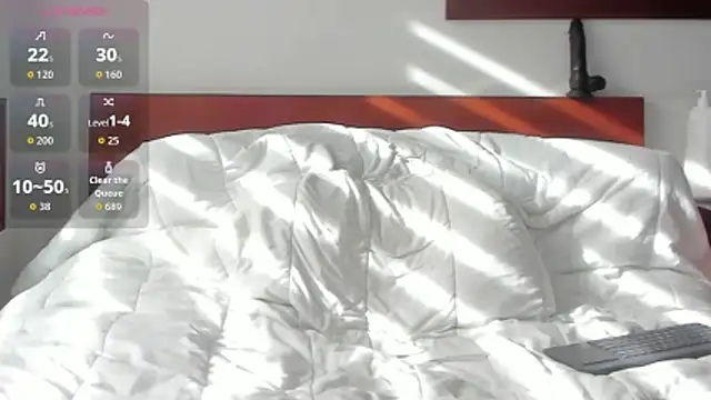 Snapshot of FRAN_DESS chatting on 11/10/25, 12:37 FRAN DESS online show from 11/10/25, 12:37