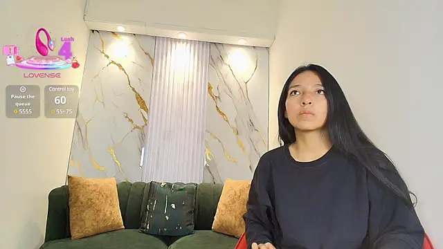 Valery wang online show from 03/11/25, 11:44