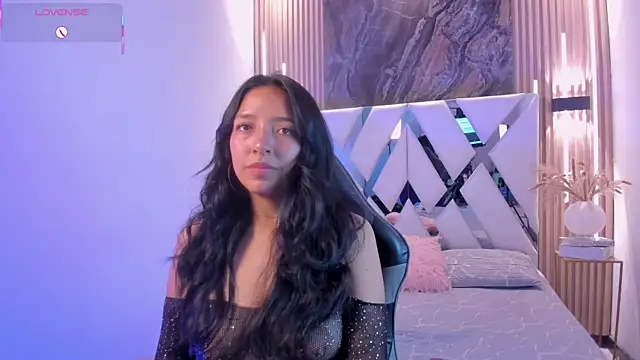 Valery wang online show from 04/14/26, 12:00