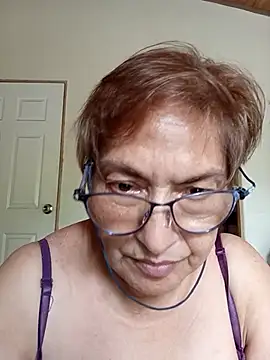 florecita69 online show from 12/19/25, 03:08