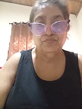 florecita69 online show from 04/20/26, 03:04