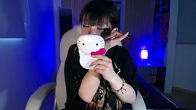 kittyhouse hs online show from 09/18/25, 09:39