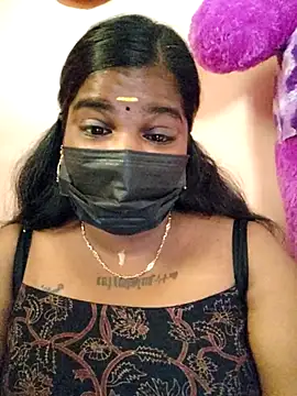 Snapshot of sulekha-mallu chatting on 09/25/25, 03:10 sulekha-mallu online show from 09/25/25, 03:10