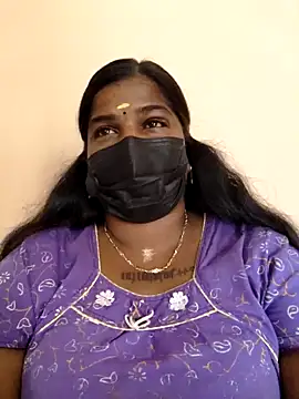 Snapshot of sulekha-mallu chatting on 09/26/25, 04:16 sulekha-mallu online show from 09/26/25, 04:16