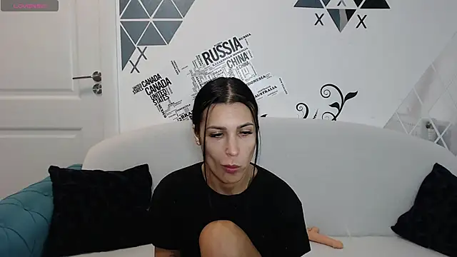 Snapshot of -jennyX0 chatting on 01/25/25, 12:37 -jennyX0 online show from 01/25/25, 12:37