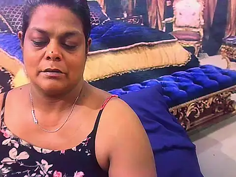 indianCherryPie online show from 02/09/26, 05:22