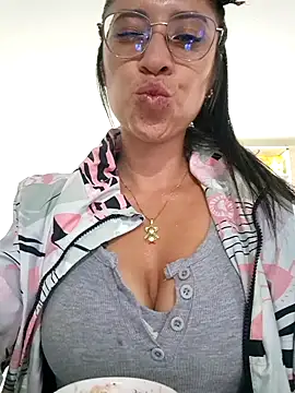 VALERY-03  online show from 01/18/25, 12:15