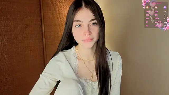 Snapshot of MaryJacksoon chatting on 11/01/25, 08:05 MaryJacksoon online show from 11/01/25, 08:05