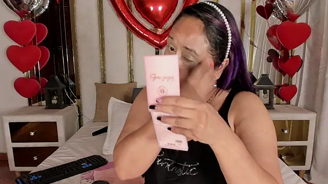 MicaelaHot  online show from 02/10/25, 03:24