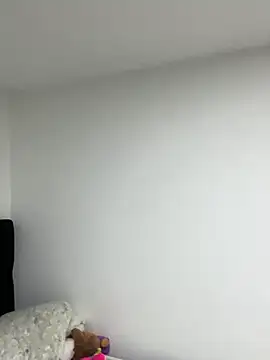 giuliana andrade online show from 02/08/25, 03:31