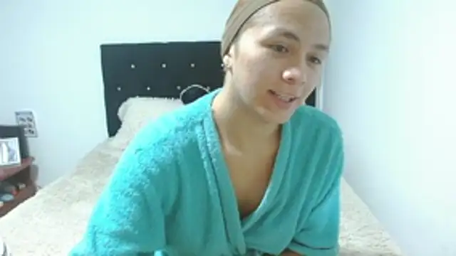 giuliana andrade online show from 10/24/25, 12:08