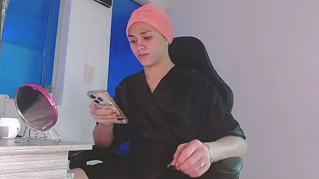 giuliana andrade online show from 04/01/26, 12:11