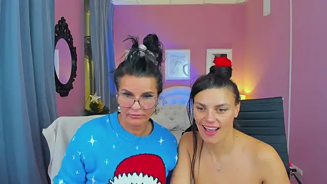 EricaAndPenelopa online show from 12/15/24, 05:34