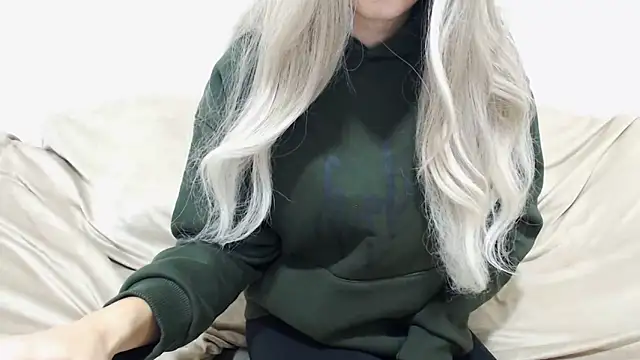 Snapshot of _kitty_Rose_ chatting on 12/03/25, 04:09 kitty Rose online show from 12/03/25, 04:09