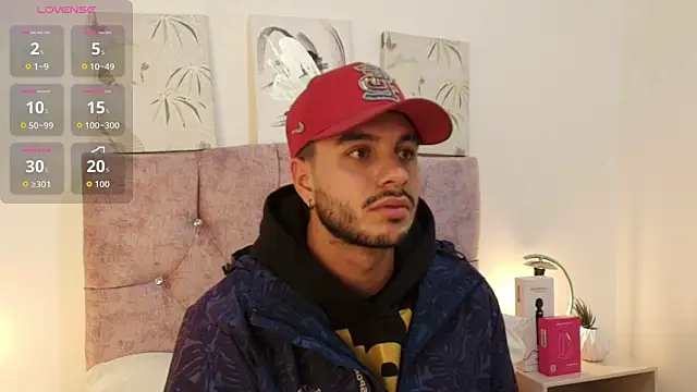 Amadeo Wild online show from 04/13/26, 04:07