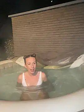 lola tentatiion online show from 03/03/25, 08:32