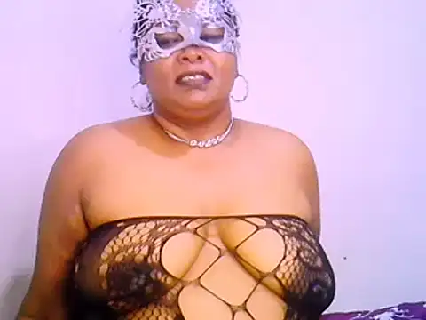 Mysterylady143 online show from 02/08/25, 10:08