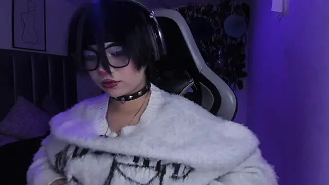 Kitty Gang online show from 05/08/26, 01:33