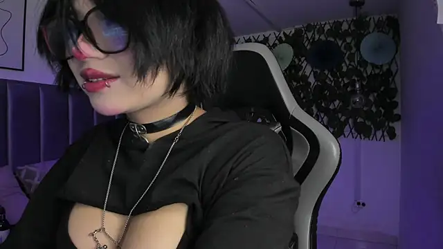 Kitty Gang online show from 06/02/26, 12:34