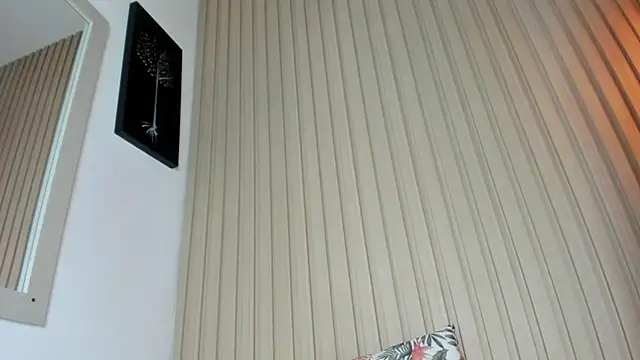 emma collson online show from 02/19/25, 08:33