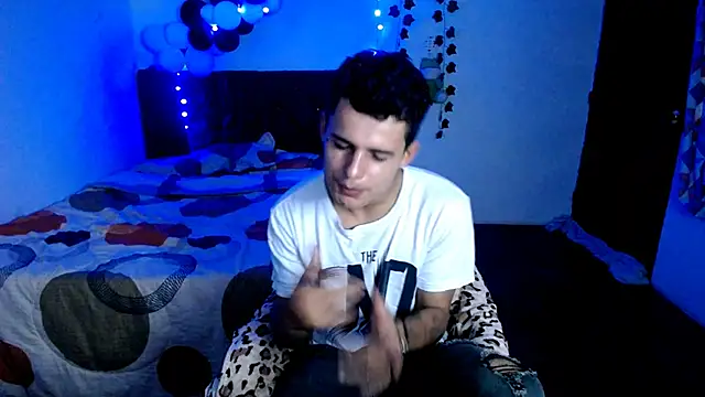 freddy romas online show from 12/03/25, 10:41