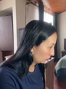 Snapshot of yaralyminjo2 chatting on 01/24/25, 08:54 yaralyminjo2 online show from 01/24/25, 08:54