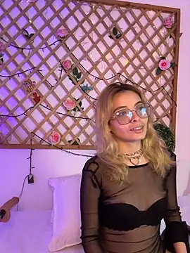 Snapshot of anietorres chatting on 01/15/25, 11:19 anietorres online show from 01/15/25, 11:19