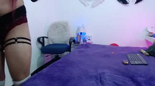 Snapshot of AlexaFontana chatting on 03/03/25, 12:27 AlexaFontana online show from 03/03/25, 12:27