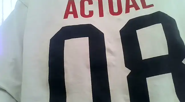 Snapshot of Pie066_ chatting on 02/25/25, 03:31 Pie066 online show from 02/25/25, 03:31