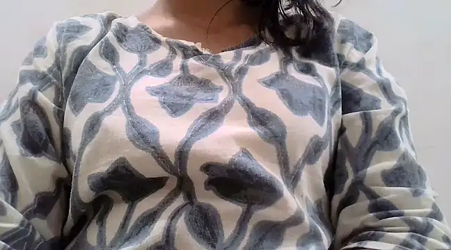 Snapshot of Pie066_ chatting on 03/15/25, 06:10 Pie066 online show from 03/15/25, 06:10