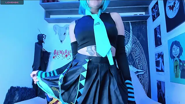 amaracooper  online show from 10/23/25, 12:59