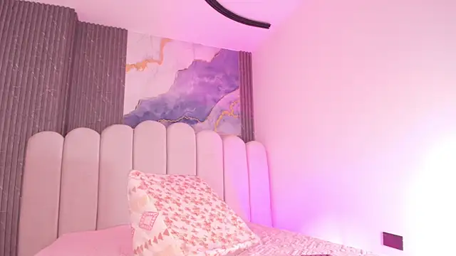 luce williams online show from 12/01/25, 07:30