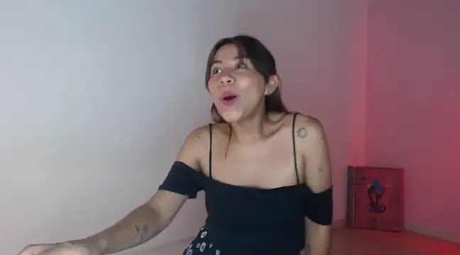 selene gils online show from 03/05/25, 02:03