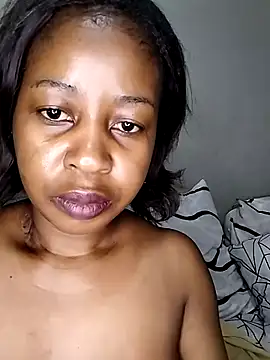 queenbboobs online show from 01/10/25, 10:39