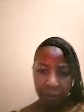 queenbboobs online show from 09/29/25, 10:58