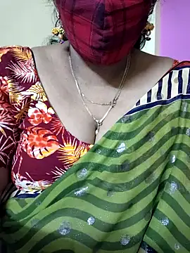 mallu-sumi online show from 01/29/25, 05:13
