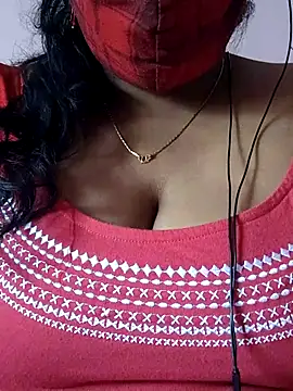 mallu-sumi online show from 11/26/25, 07:09