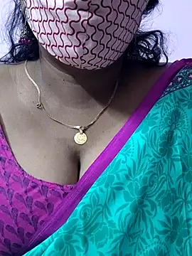 mallu-sumi online show from 02/25/26, 06:50