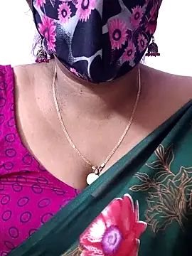Snapshot of mallu-sumi chatting on 05/02/26, 09:53 mallu-sumi online show from 05/02/26, 09:53