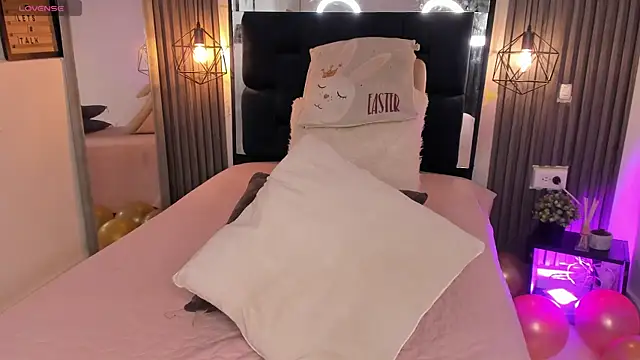 kristakinnky online show from 07/17/26, 12:34
