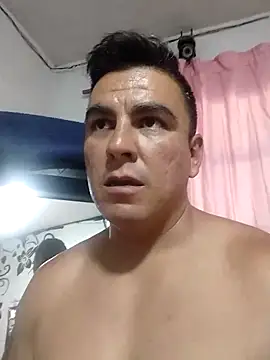 Snapshot of caramelodechile chatting on 03/18/25, 06:48 caramelodechile online show from 03/18/25, 06:48