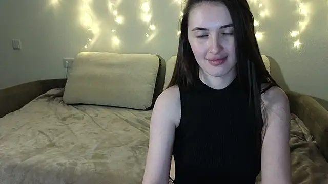 Tutti Frutt1s online show from 02/16/25, 07:15