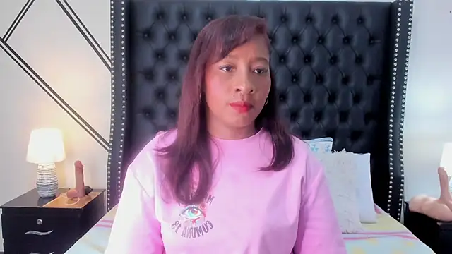 Krystal cambell1 online show from 11/10/25, 08:08