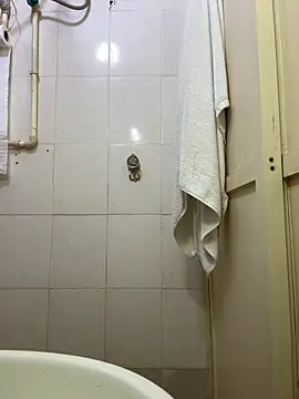 Hoskuw online show from 01/24/25, 01:14