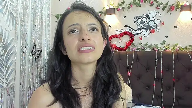 HottCandy21 online show from 02/20/25, 07:19