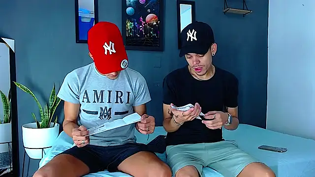 Friendsofeverything  online show from 12/22/24, 11:22