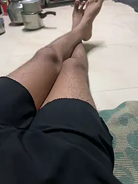 Snapshot of Privateseducer chatting on 09/15/25, 04:18 Privateseducer online show from 09/15/25, 04:18